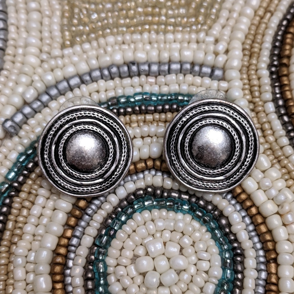 Joan Rivers Silver tone circle earrings